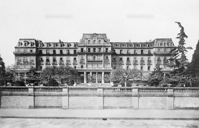 1920, Geneva, Switzerland --- 1920- Geneva, Switzerland:  General view of the exterior of the home of the League of Nations in Geneva, Switzerland. --- Image by ｩ Bettmann/CORBIS